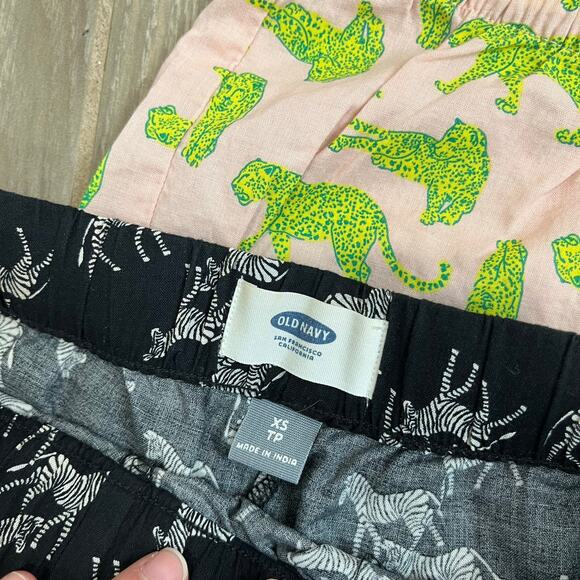 Old Navy 2 Pack Cotton Lounge Shorts XS Animal Print Sleepwear Pajama Shorts Set - Picture 4 of 8